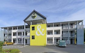 B&B Hôtel Alencon Nord