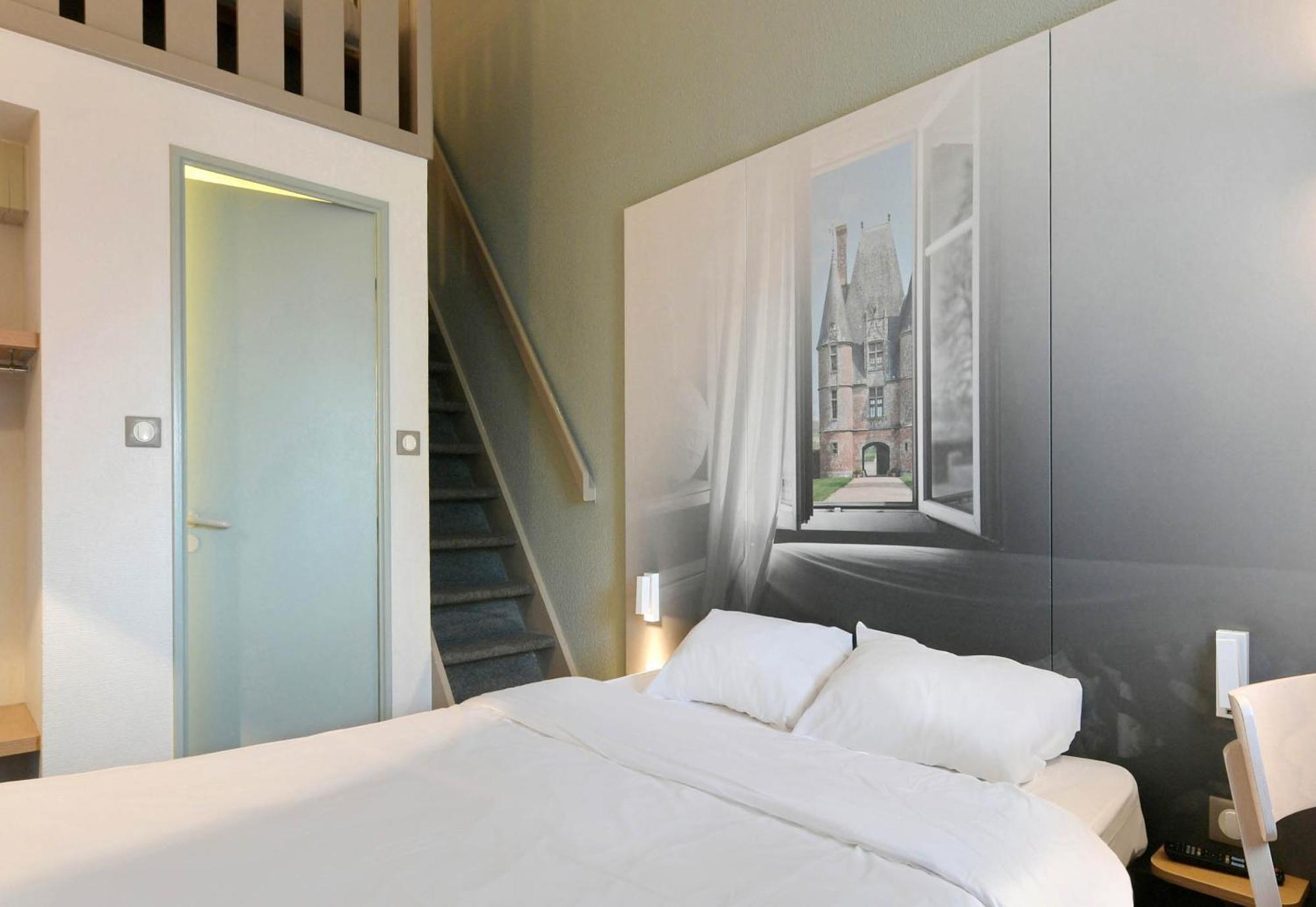 B&B Hotel Alencon Nord Buitenkant foto