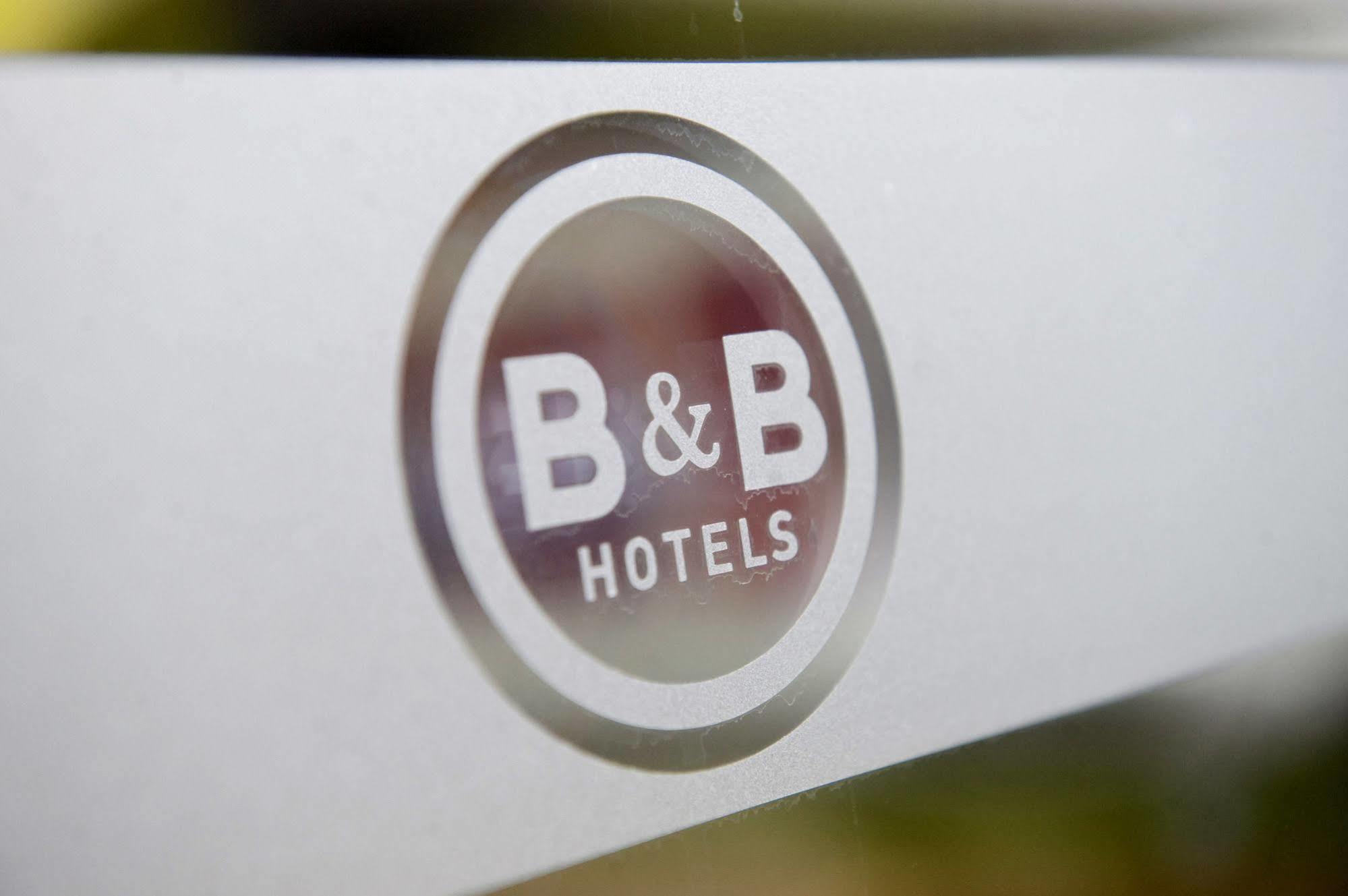 B&B Hotel Alencon Nord Buitenkant foto